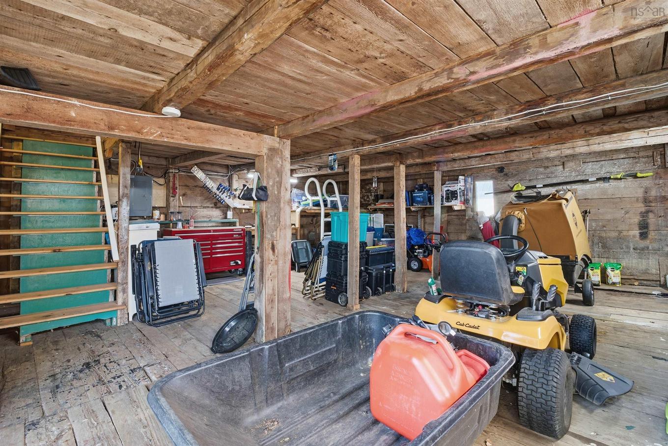 2151 1 Highway, Auburn, NS