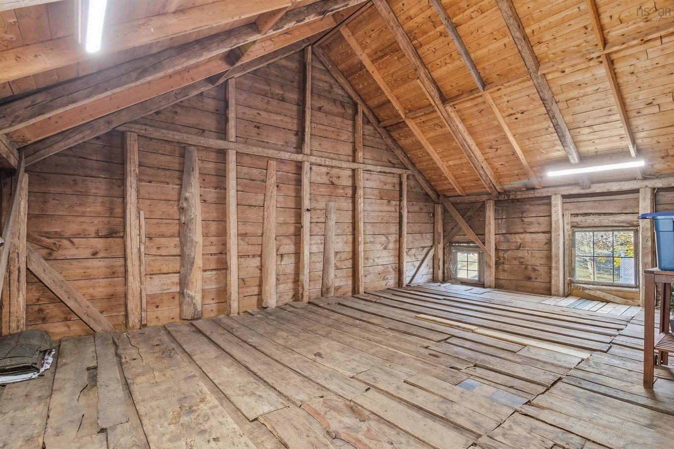 2151 1 Highway, Auburn, NS