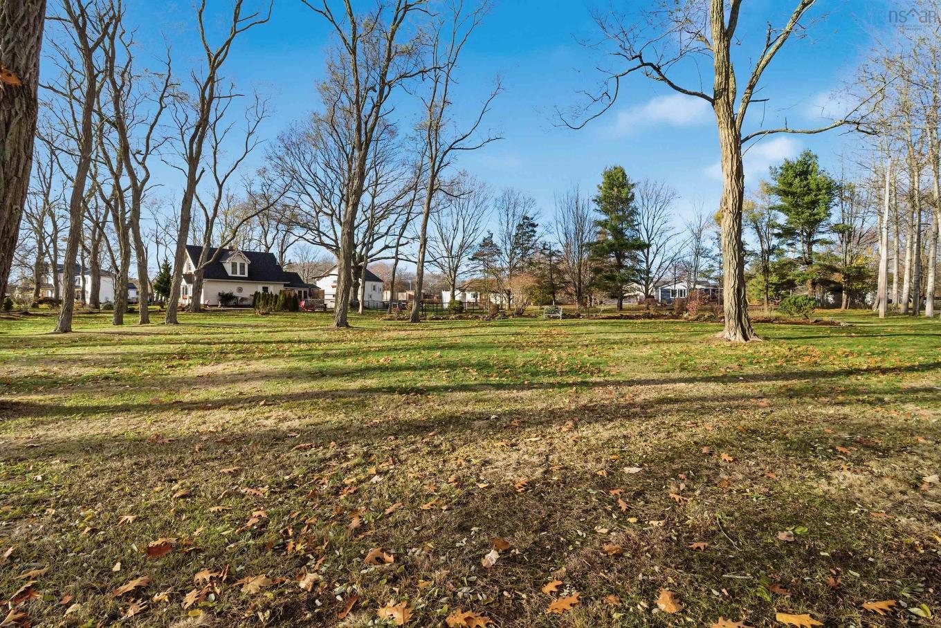 2151 1 Highway, Auburn, NS