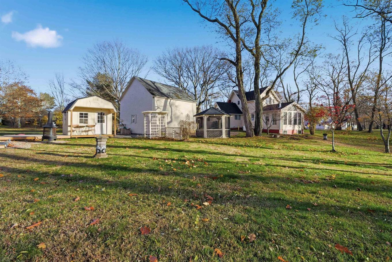 2151 1 Highway, Auburn, NS