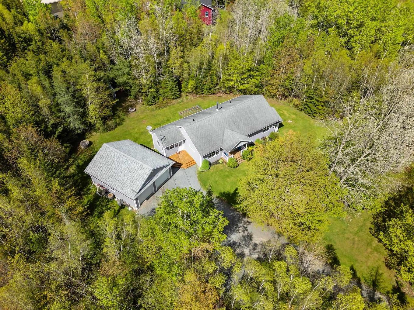 158 Thomas Street, Enfield, NS