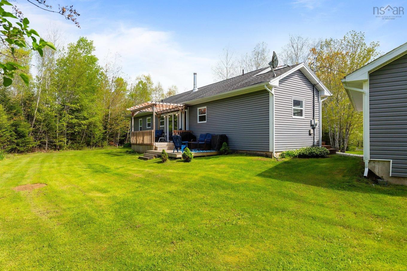 158 Thomas Street, Enfield, NS