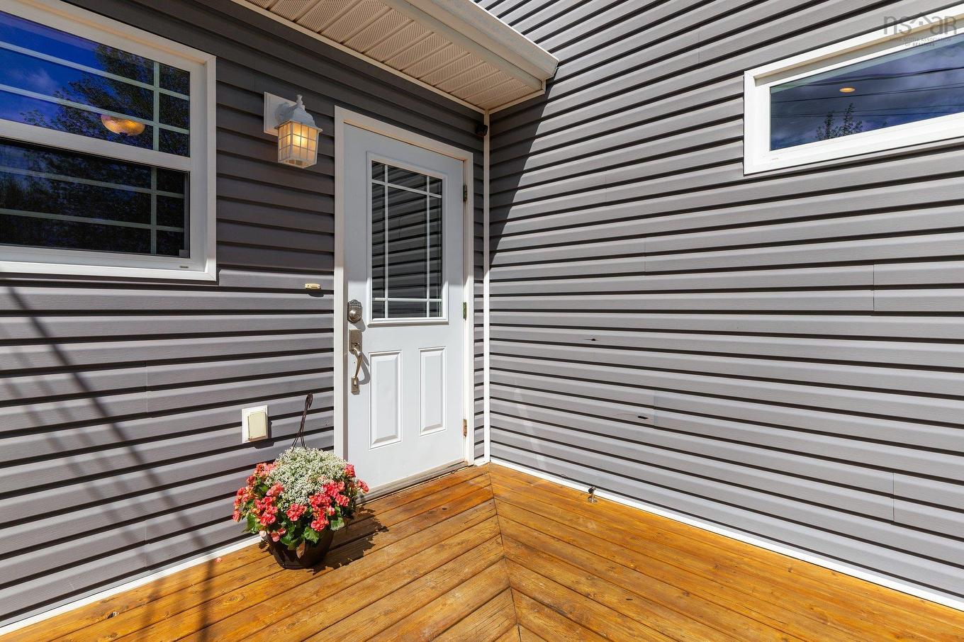 158 Thomas Street, Enfield, NS