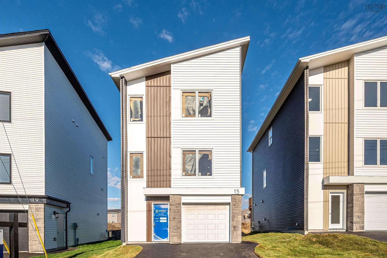 61 Zeppelin Crescent, Beechville, NS