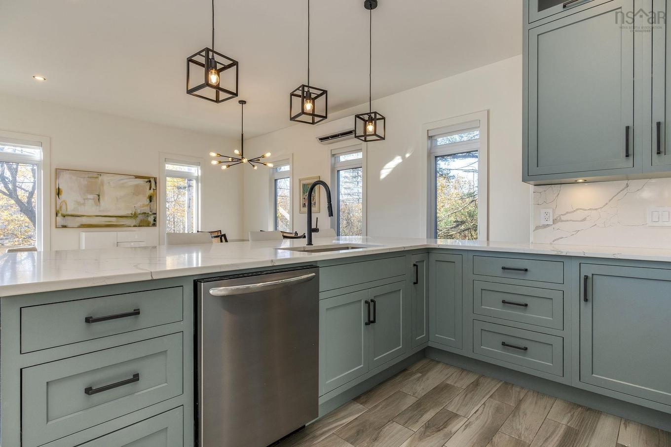 2405 Roosevelt Drive, Halifax, NS