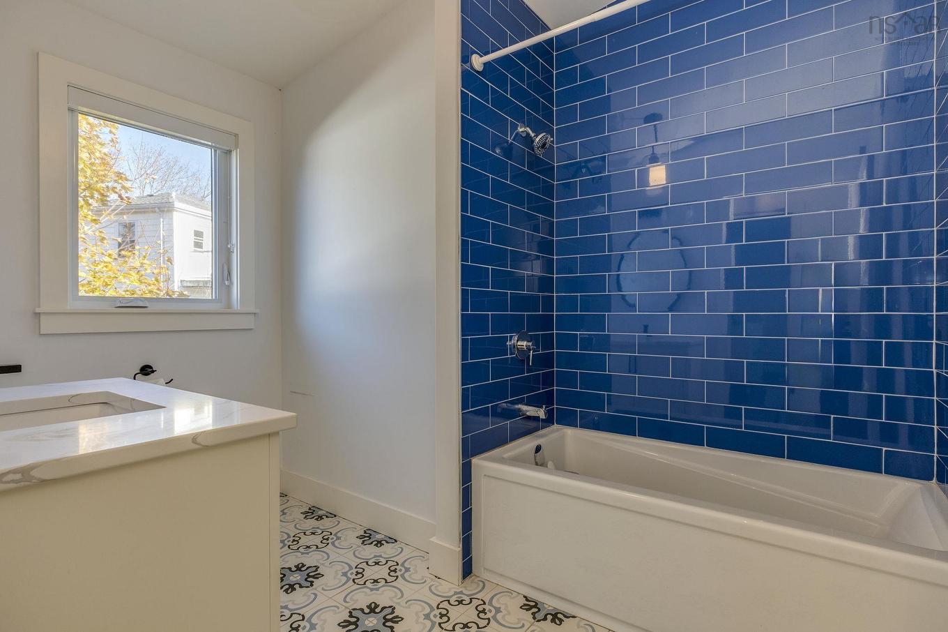 2405 Roosevelt Drive, Halifax, NS