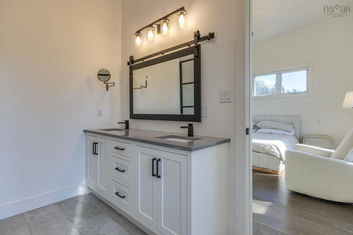 2405 Roosevelt Drive, Halifax, NS