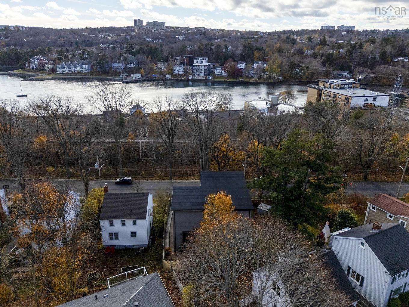 2405 Roosevelt Drive, Halifax, NS