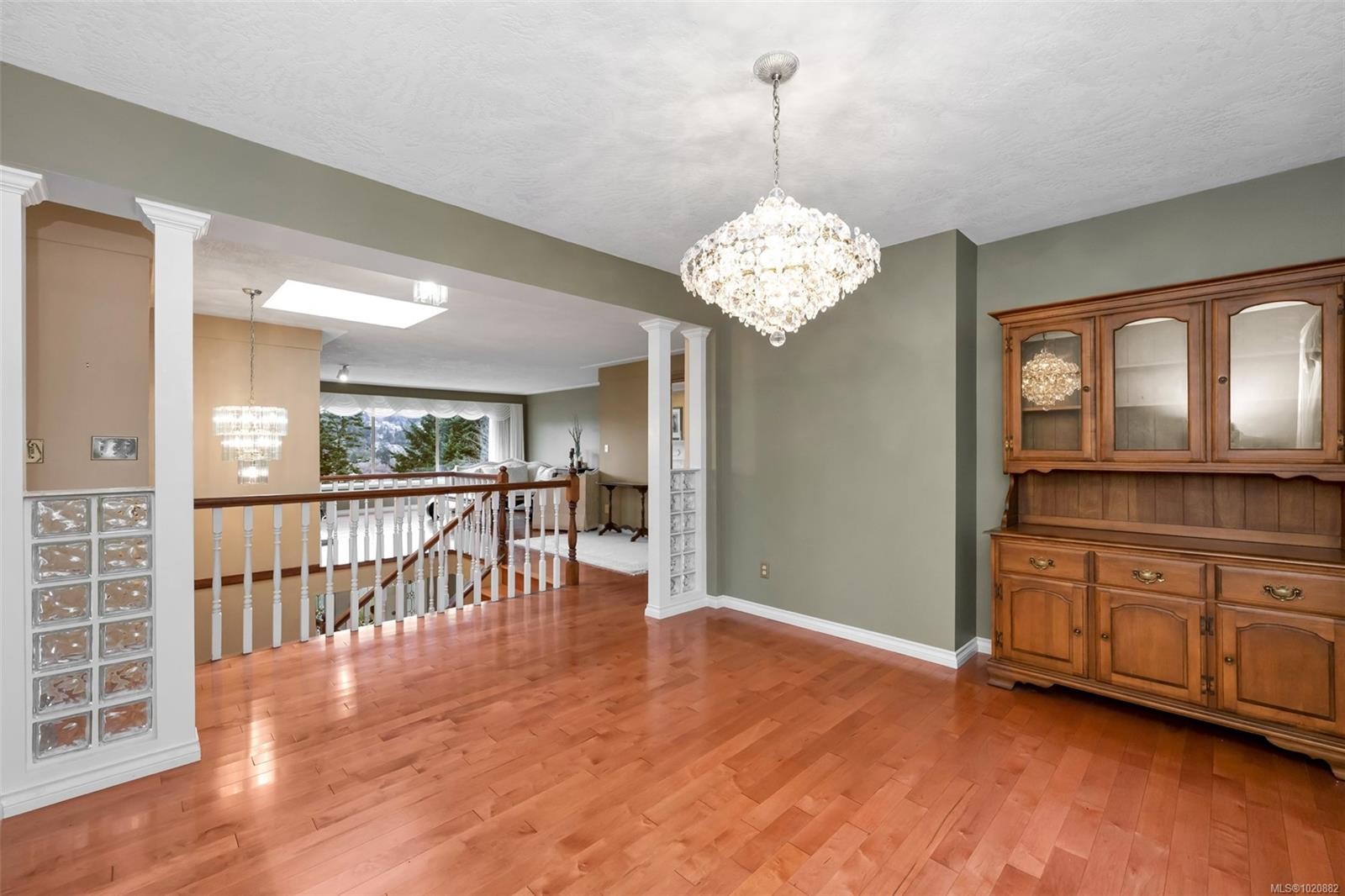 4335 Emily Carr Dr, Saanich, BC