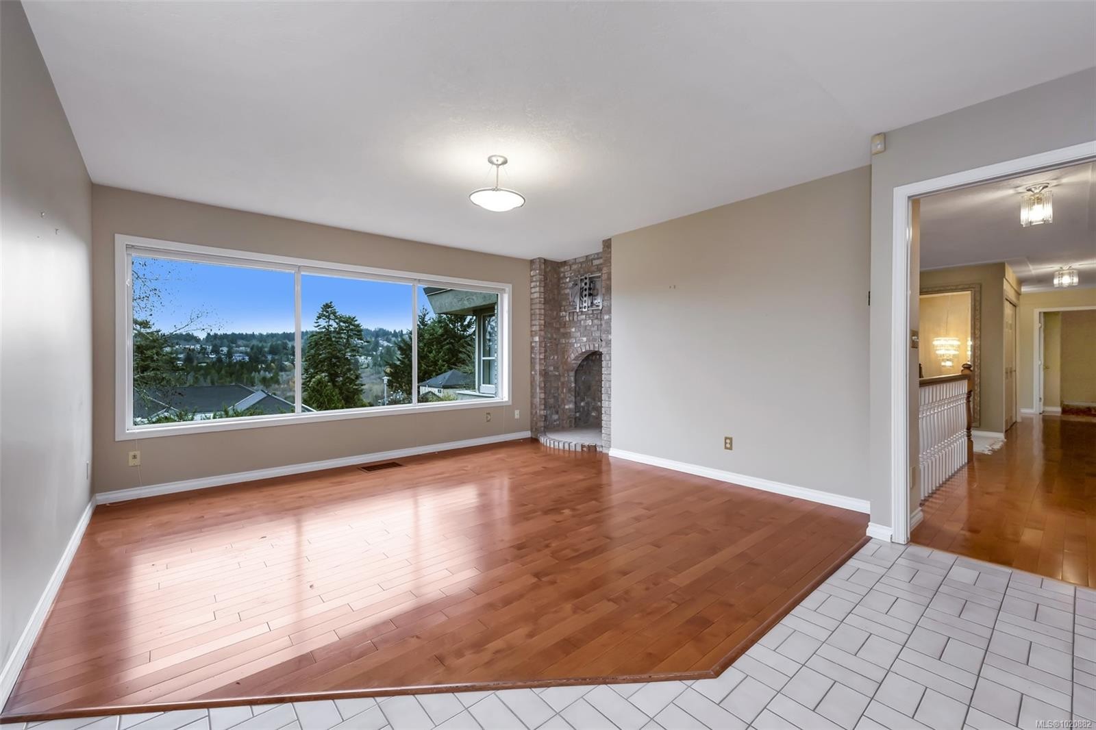 4335 Emily Carr Dr, Saanich, BC