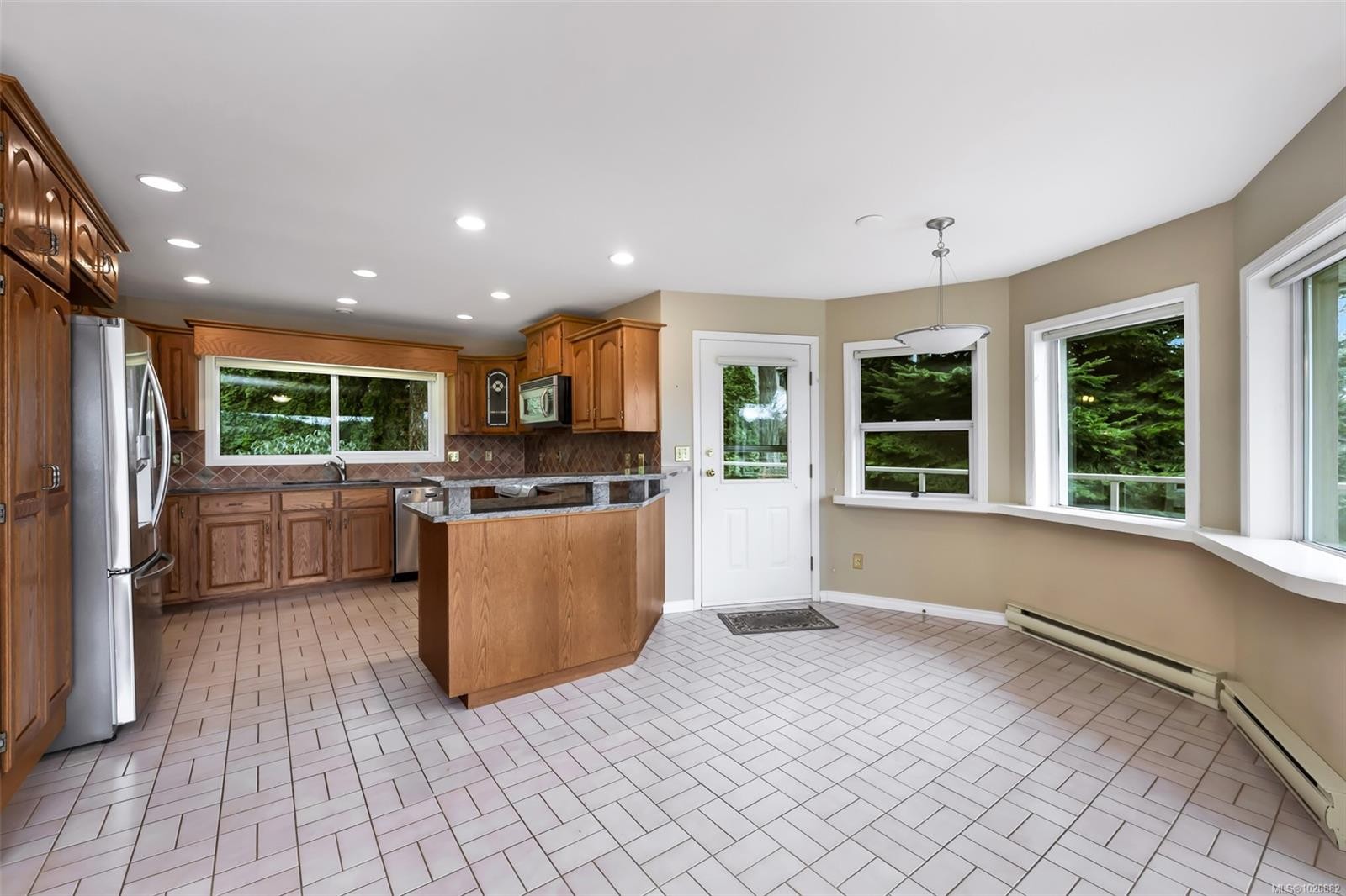 4335 Emily Carr Dr, Saanich, BC