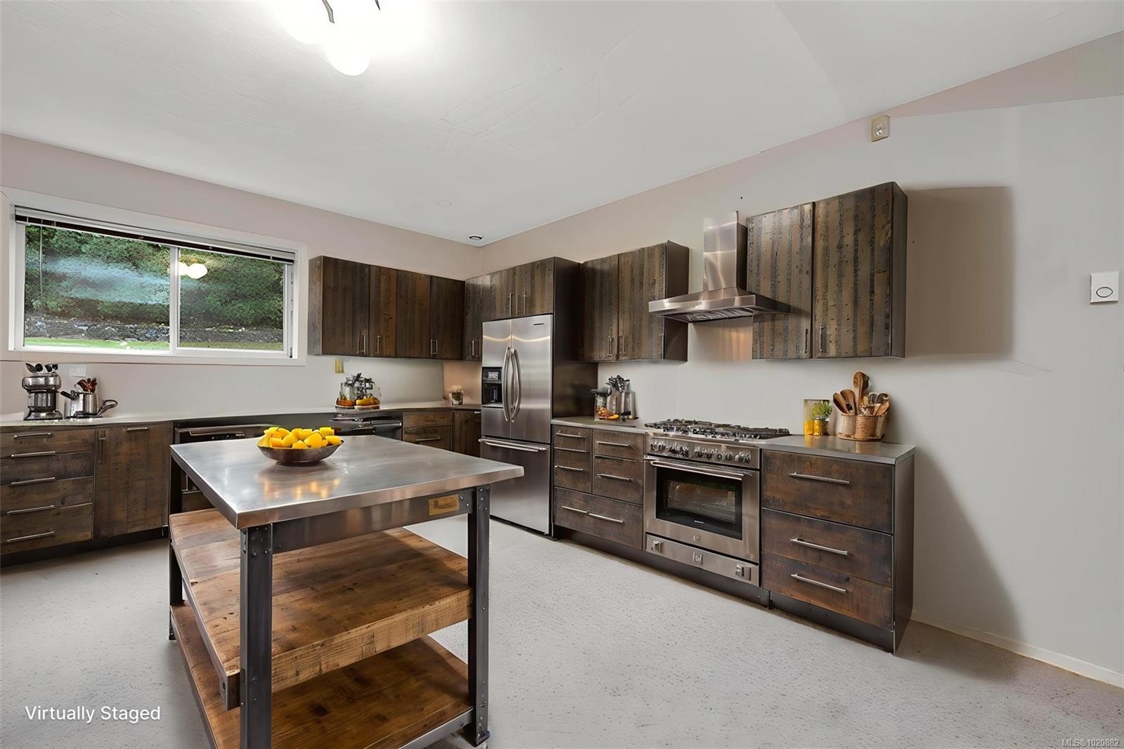 4335 Emily Carr Dr, Saanich, BC