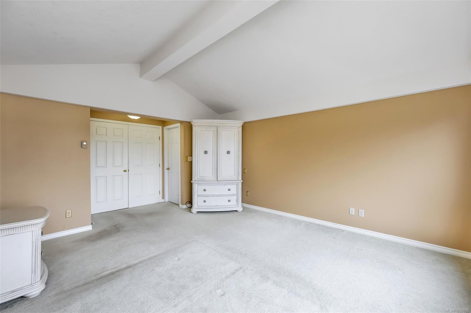 4335 Emily Carr Dr, Saanich, BC