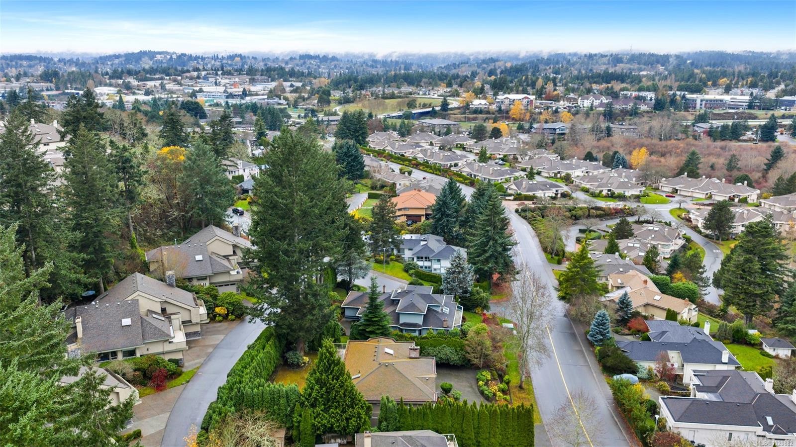 4335 Emily Carr Dr, Saanich, BC