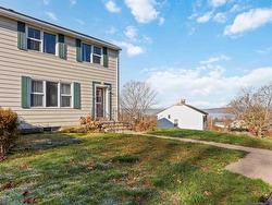 19 Hillside Drive Cornwallis Park, NS B0S 1H0