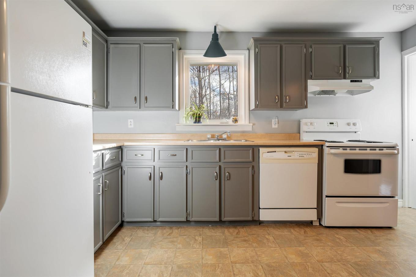 21 Beech Street, Trenton, NS