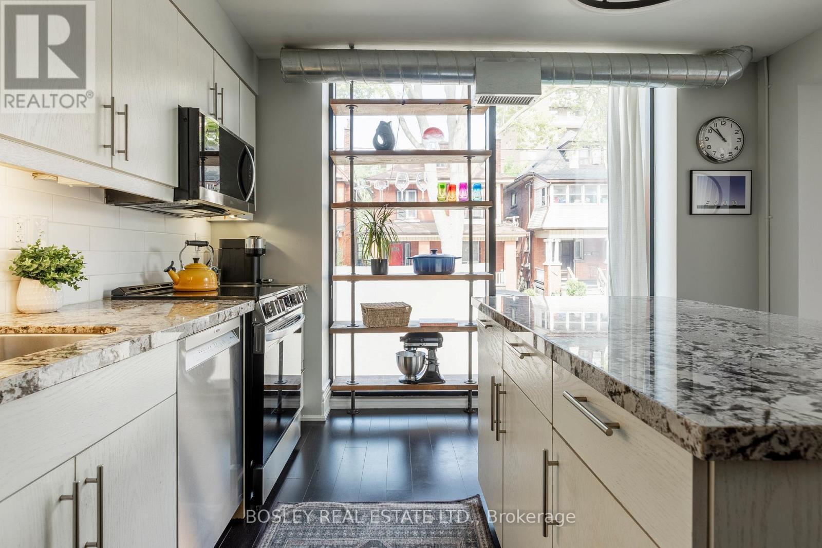 217 - 200 Stinson Street, Hamilton, ON - Indoor Photo Showing Kitchen With Upgraded Kitchen