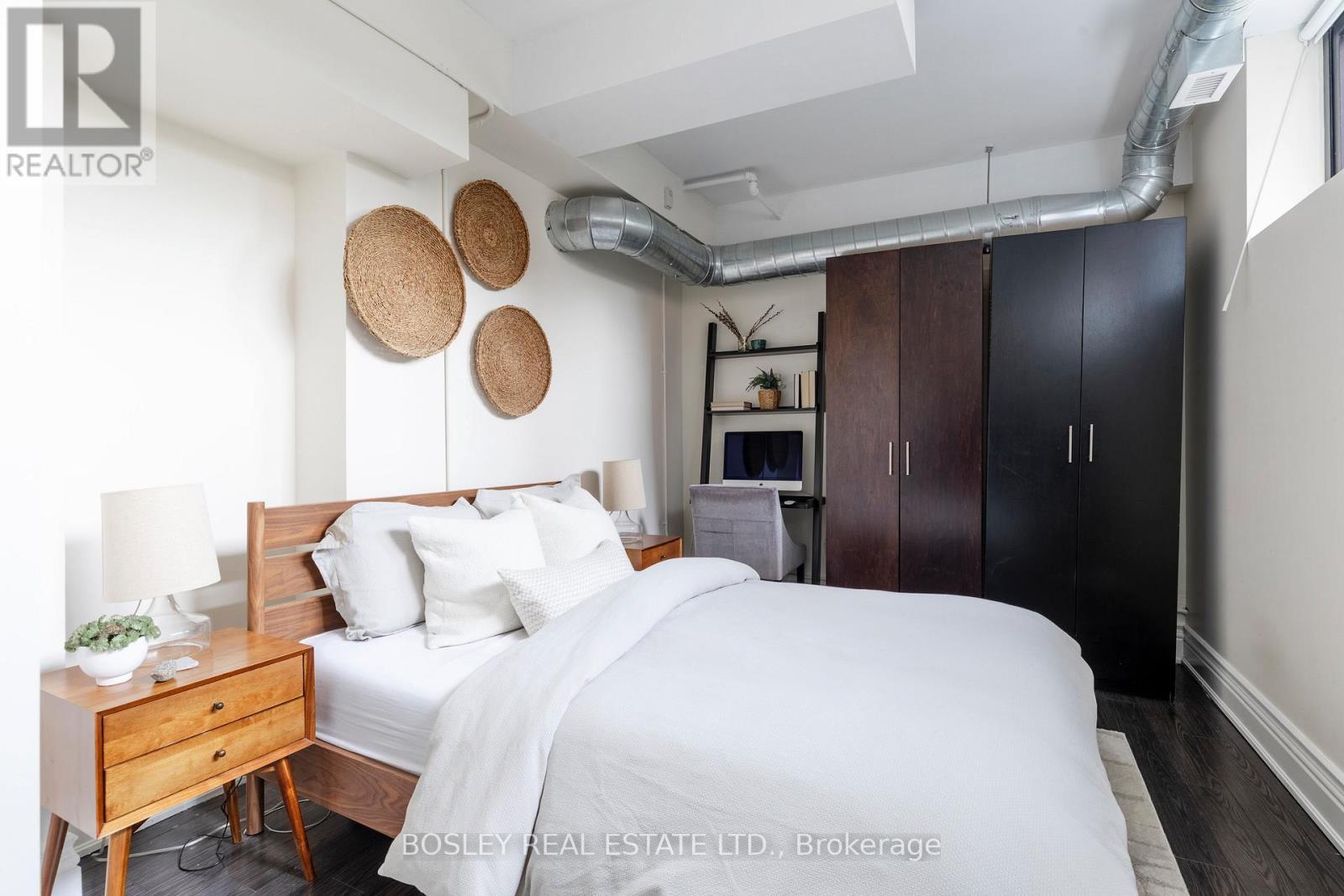 217 - 200 Stinson Street, Hamilton, ON - Indoor Photo Showing Bedroom