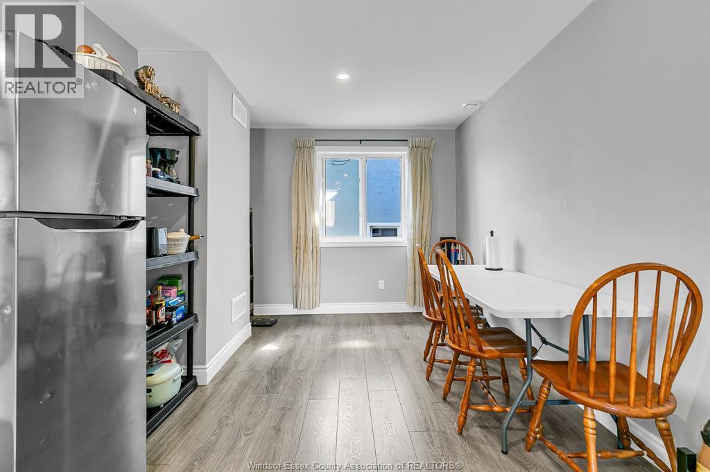 652 Bridge Unit# Main, Windsor, ON - Indoor Photo Showing Other Room