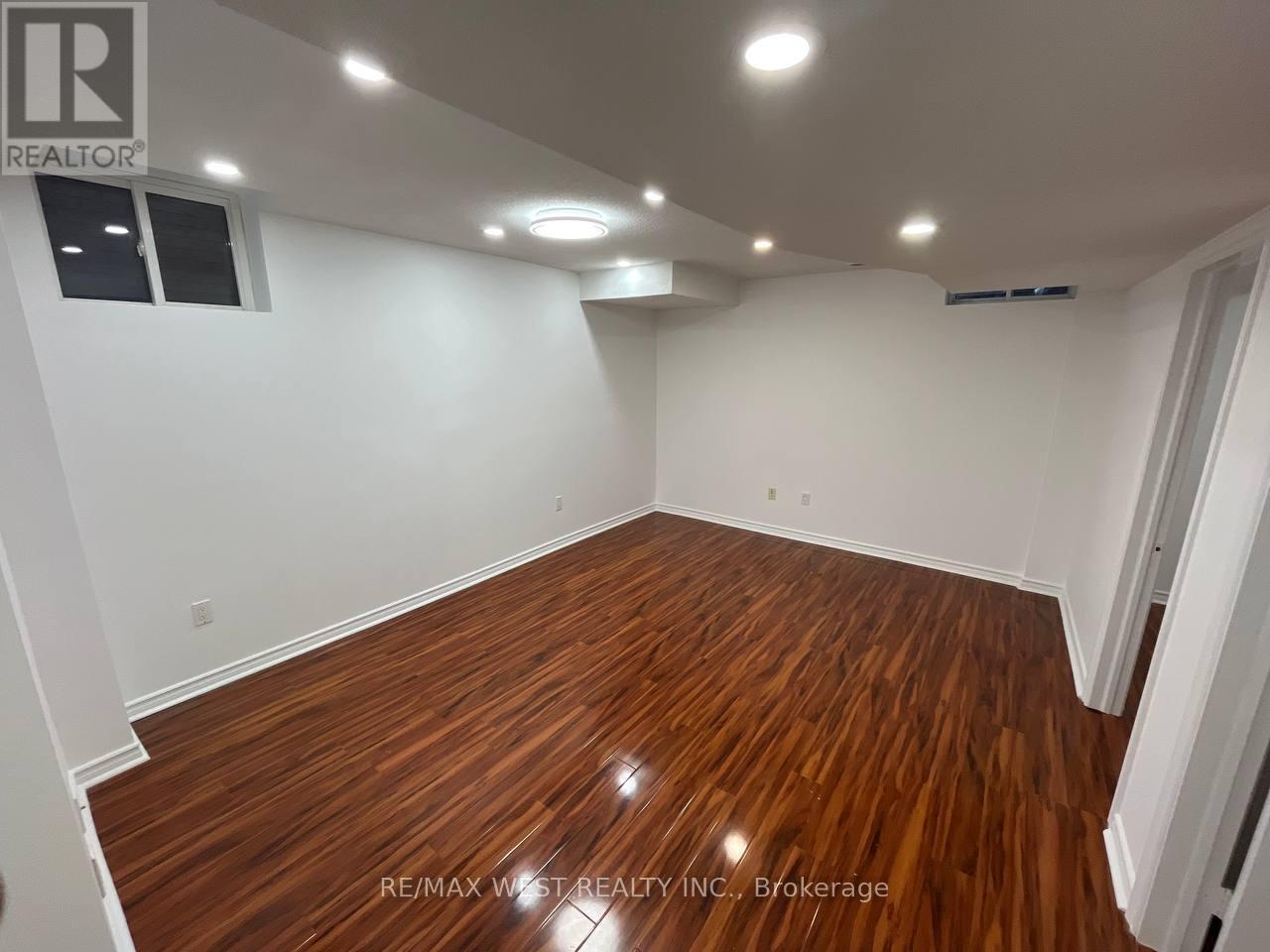 Lower - 157 Hollywood Hill Circle, Vaughan, ON - Indoor