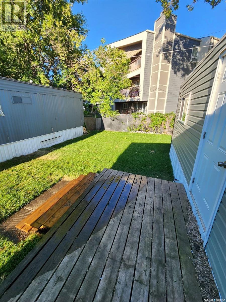 14 321 Dunlop Street, Saskatoon, SK