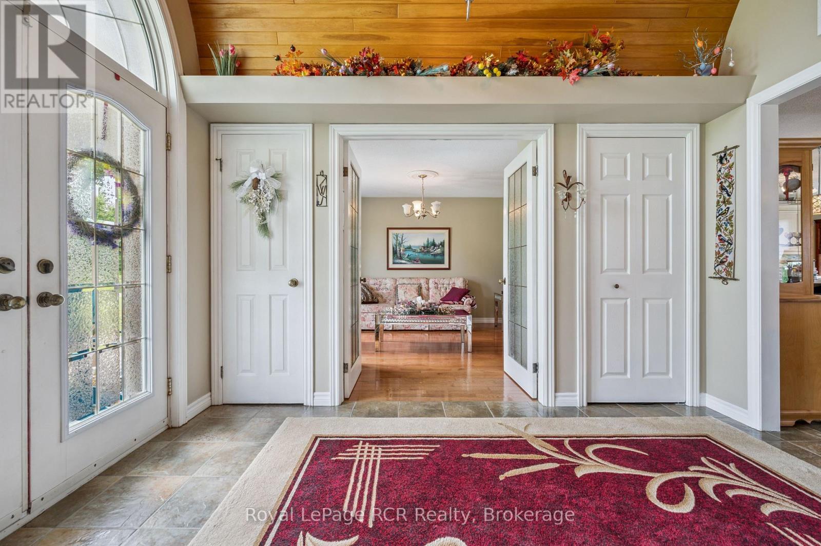 2 Murray Way, Minto, ON - Indoor Photo Showing Other Room