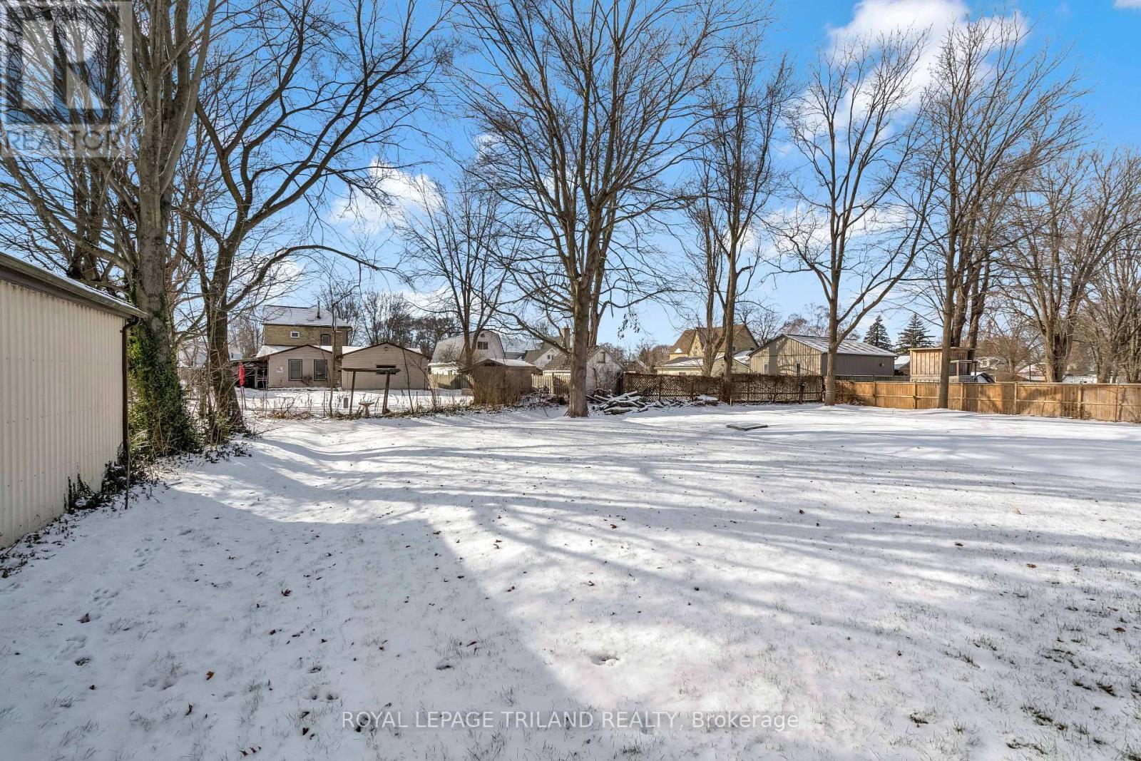 212 Nancy Street, Dutton/Dunwich (Dutton), ON - Outdoor