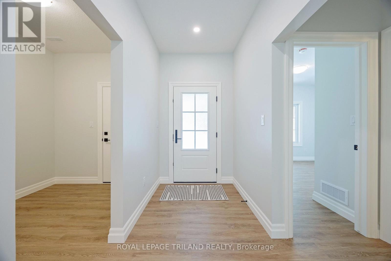 212 Nancy Street, Dutton/Dunwich (Dutton), ON - Indoor Photo Showing Other Room