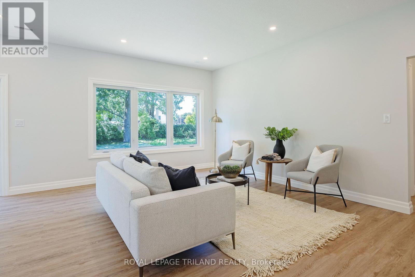 212 Nancy Street, Dutton/Dunwich (Dutton), ON - Indoor