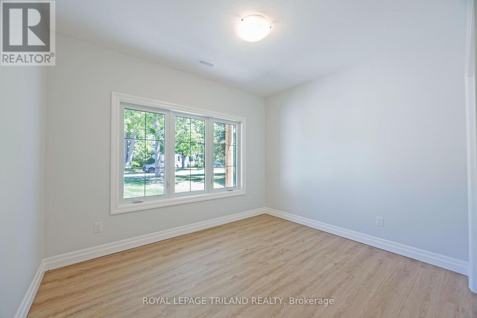 212 Nancy Street, Dutton/Dunwich (Dutton), ON - Indoor Photo Showing Other Room