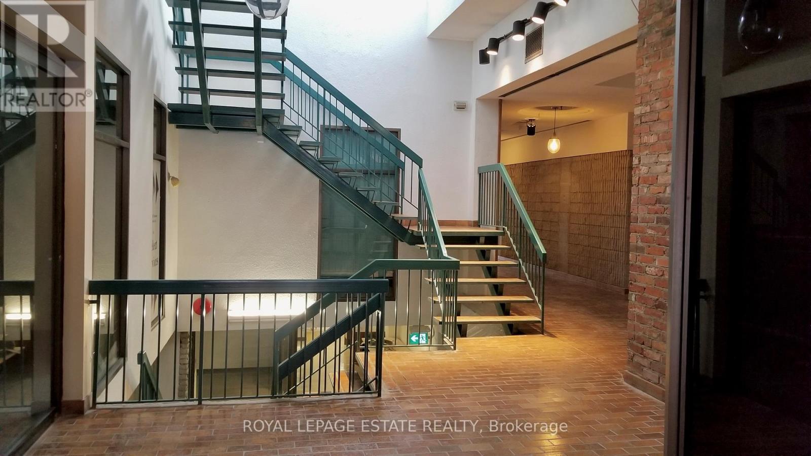 232 Front Street, Belleville, ON