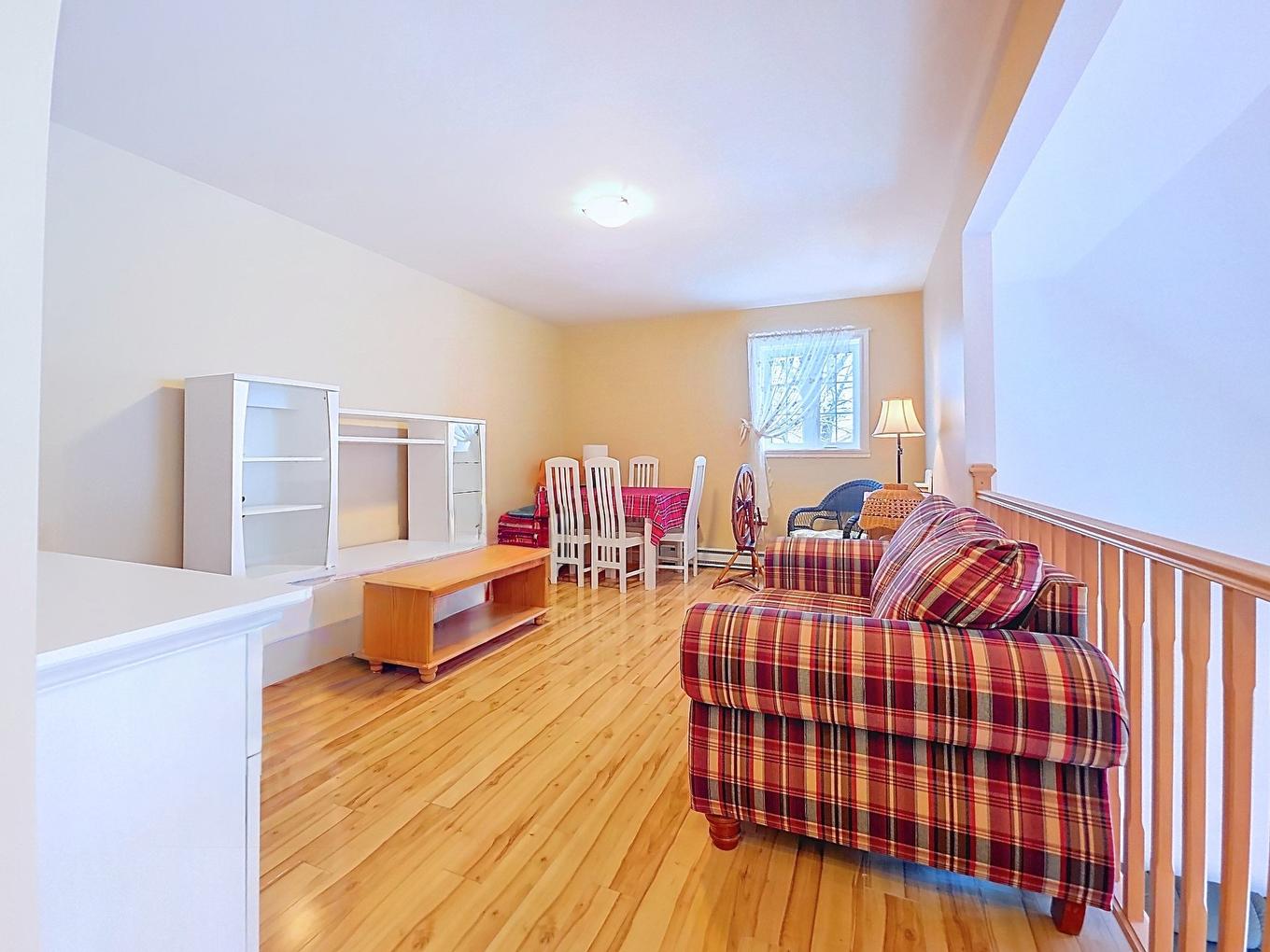 Mezzanine - 687 Rue Wodon, Joliette, QC - Indoor