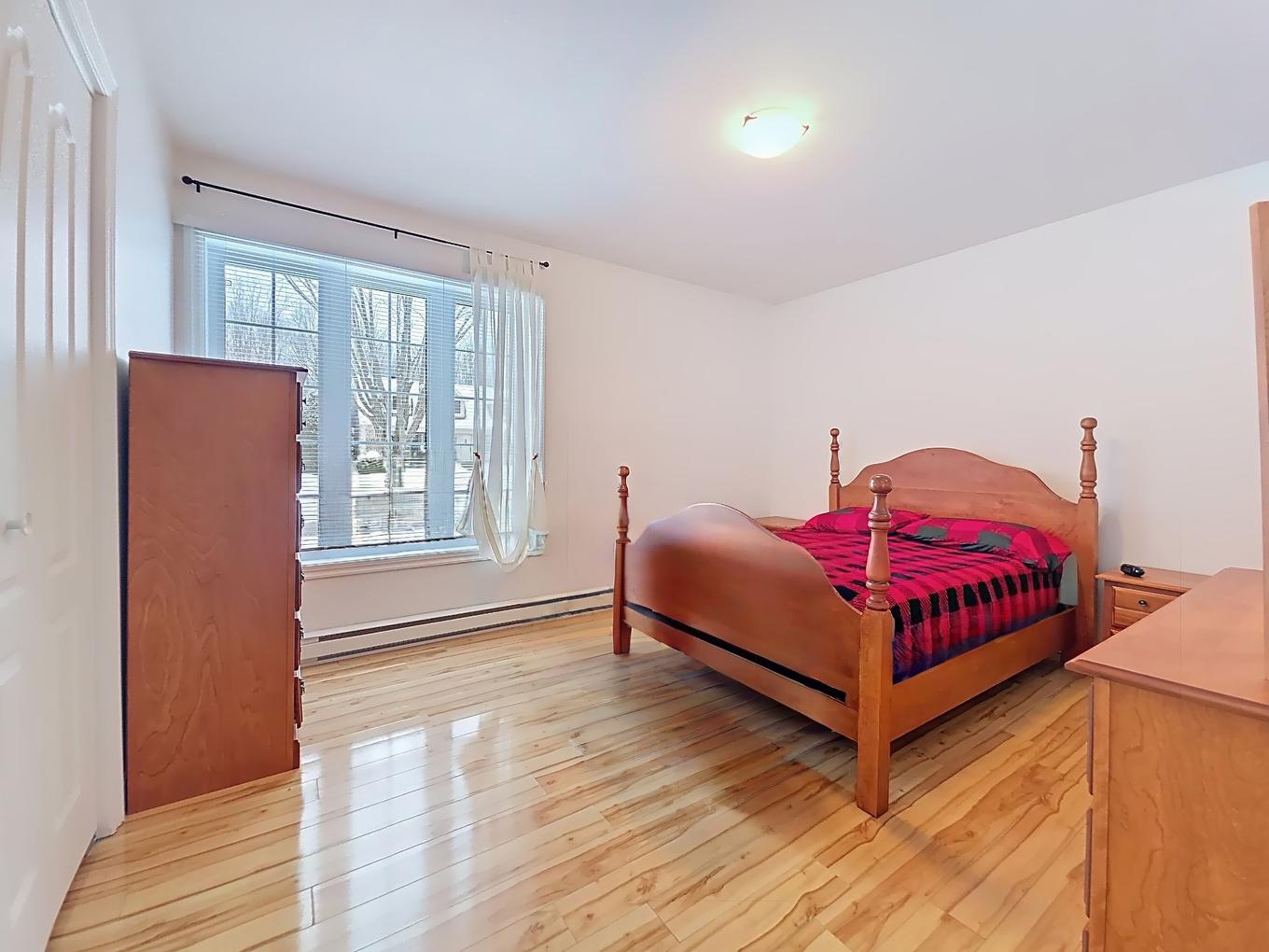 Bedroom - 687 Rue Wodon, Joliette, QC - Indoor Photo Showing Bedroom