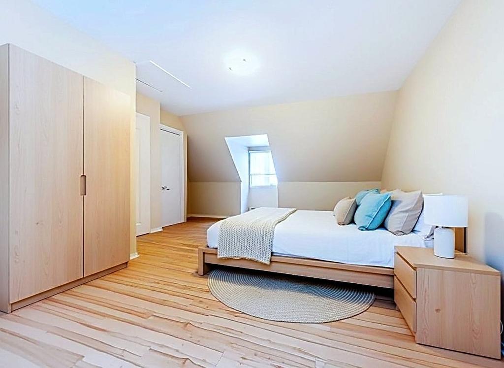 Primary bedroom - 687 Rue Wodon, Joliette, QC - Indoor Photo Showing Bedroom