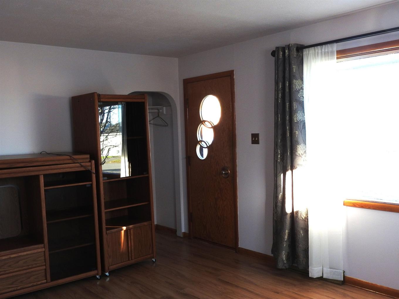 17 Penfold Street, Thunder Bay, ON - Indoor