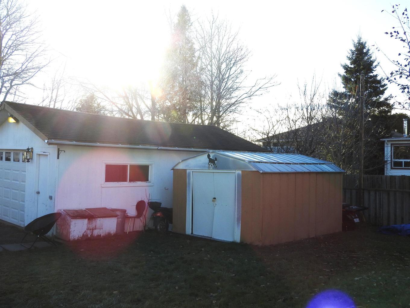 17 Penfold Street, Thunder Bay, ON - Outdoor