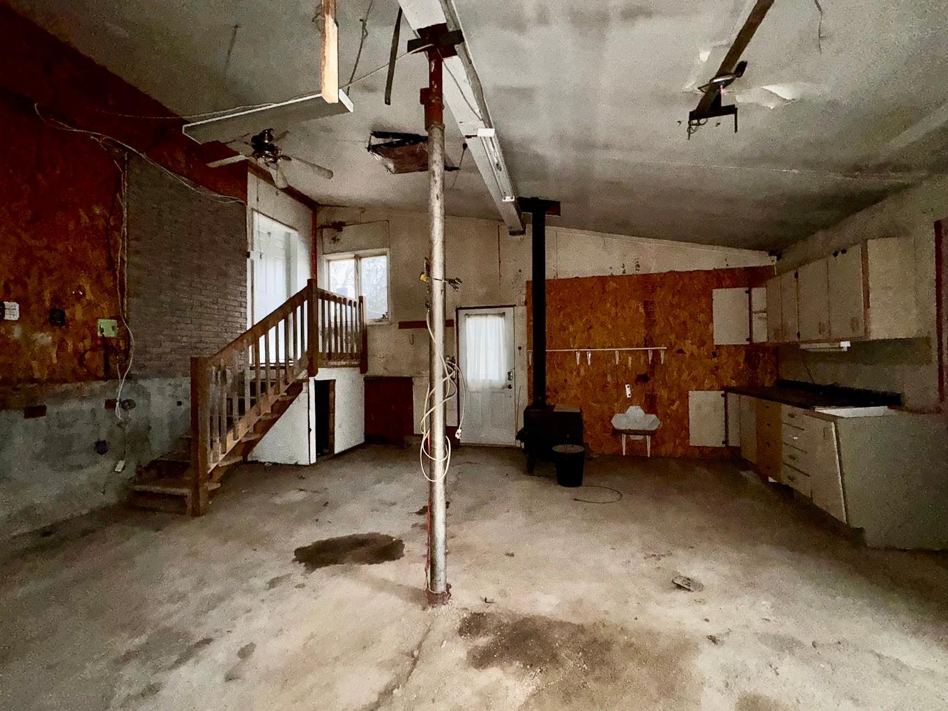 Garage - 2030 Ch. De Montréal O., Gatineau (Masson-Angers), QC - Indoor Photo Showing Garage