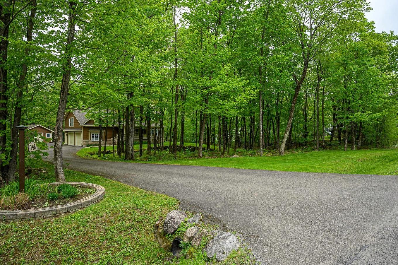 Façade - 746 Crois. Adèle, Prévost, QC - Outdoor