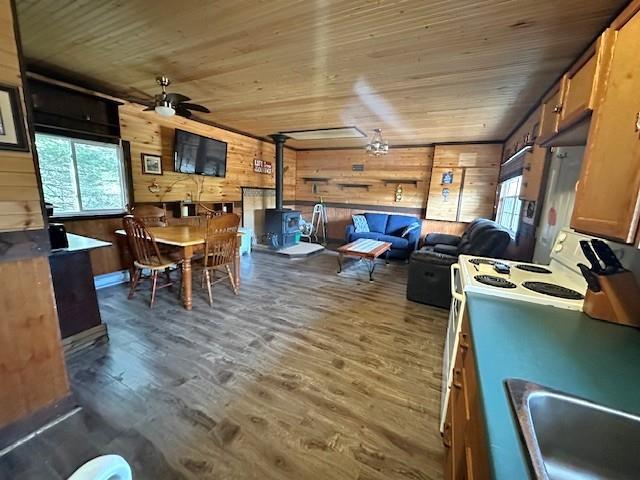 100 Old Mill Road, Goobies, NL