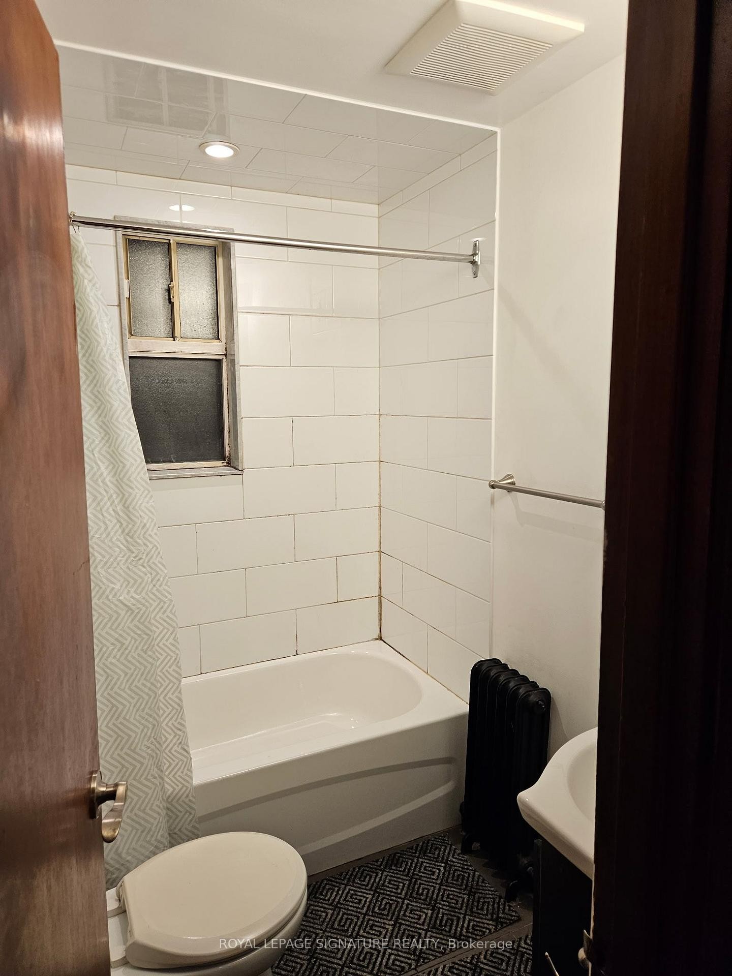 3-71 Thirteenth Street, Toronto, ON - Indoor Photo Showing Bathroom