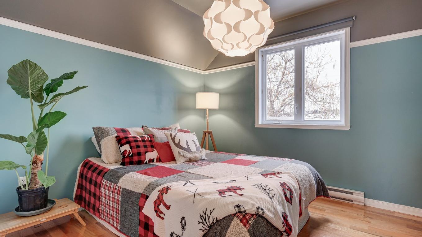 Chambre à coucher - 1303 Rue Adrien-Brien, Chambly, QC - Indoor Photo Showing Bedroom