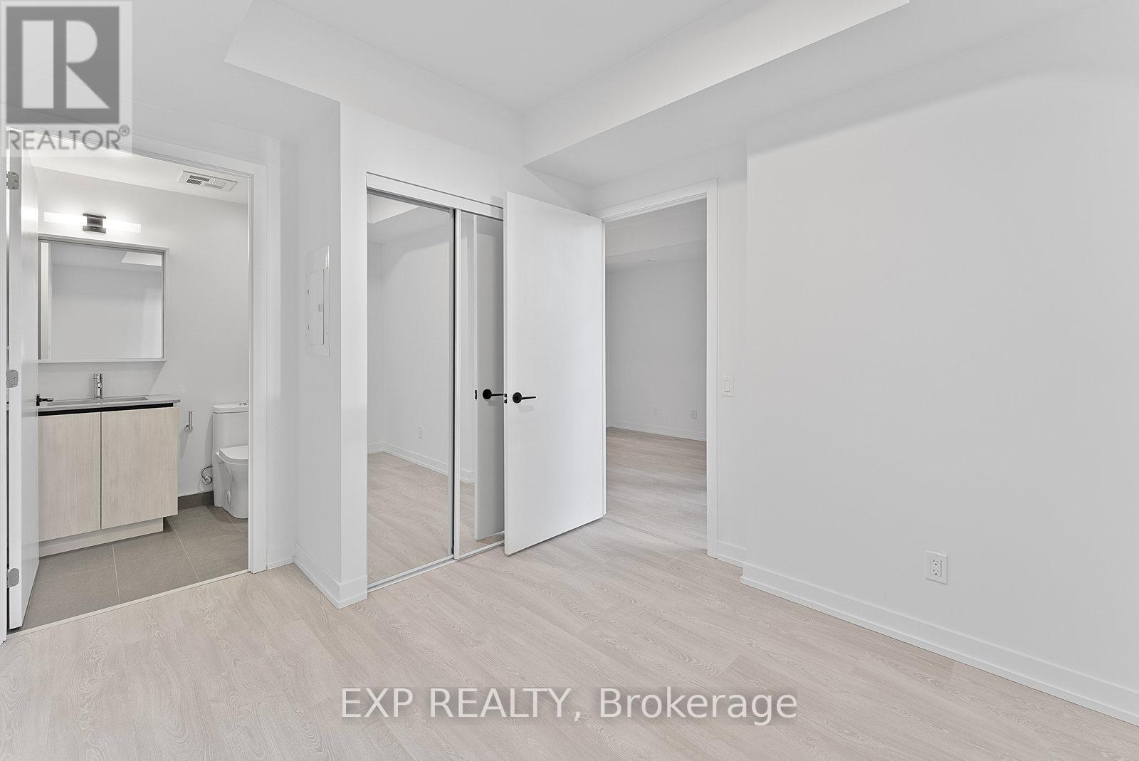 613 - 35 Parliament Street, Toronto, ON - Indoor Photo Showing Other Room