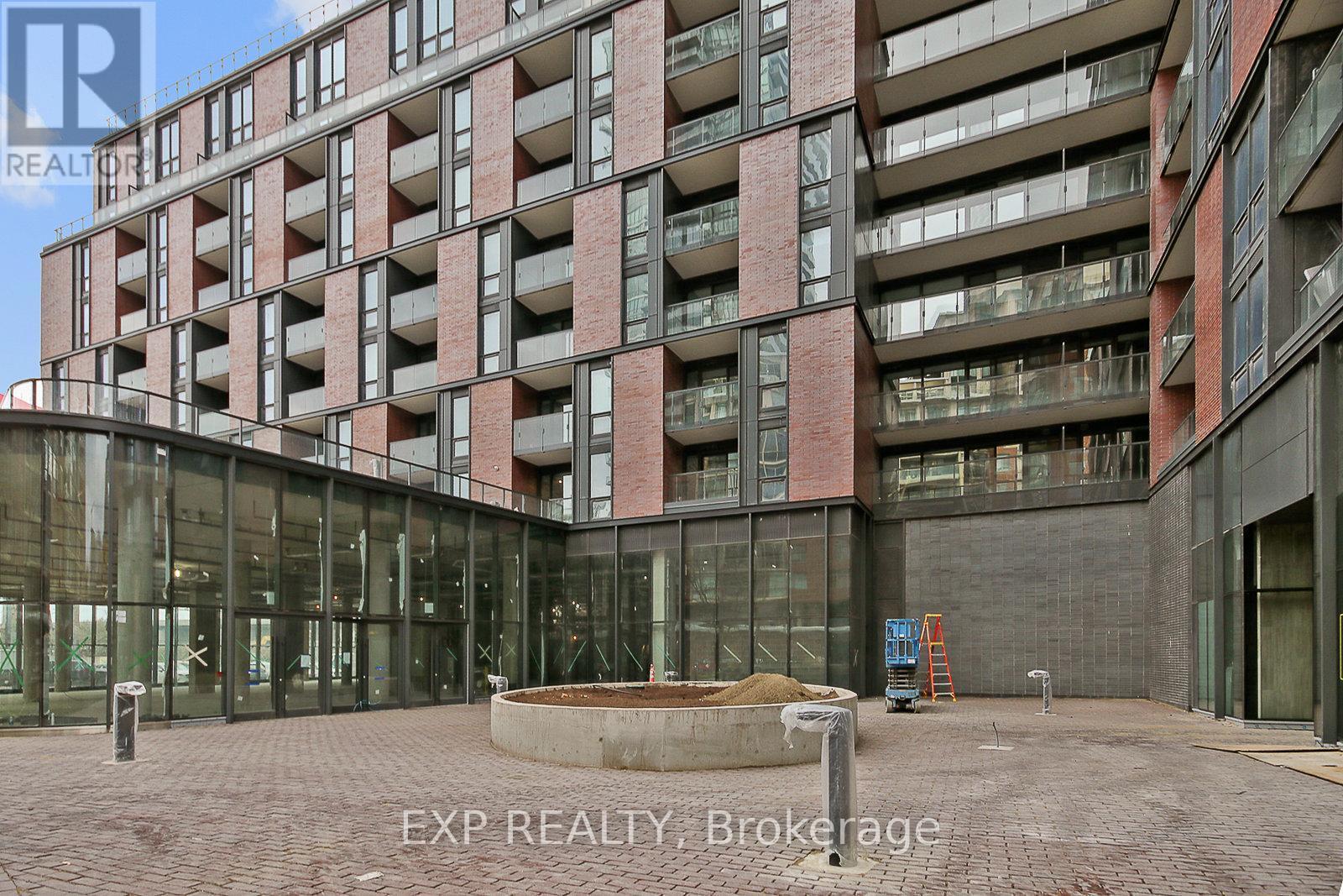 613 - 35 Parliament Street, Toronto, ON - Outdoor