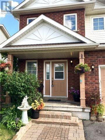 594 Flagstone Court, Oshawa, ON - Outdoor