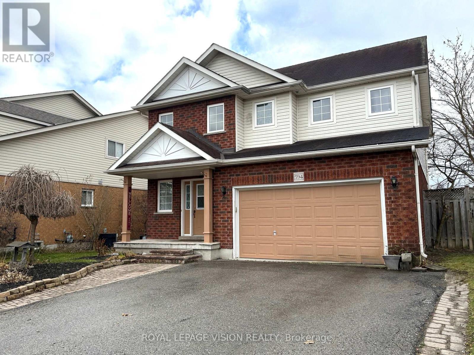 594 Flagstone Court, Oshawa, ON - Outdoor