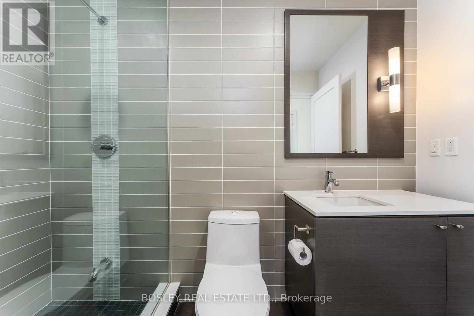 Ph1203 - 55 Front Street E, Toronto, ON - Indoor Photo Showing Bathroom