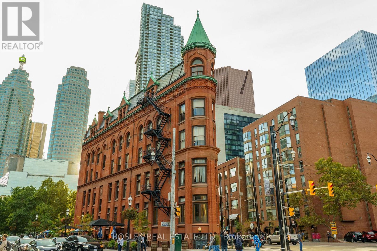 Ph1203 - 55 Front Street E, Toronto, ON - Outdoor With Facade