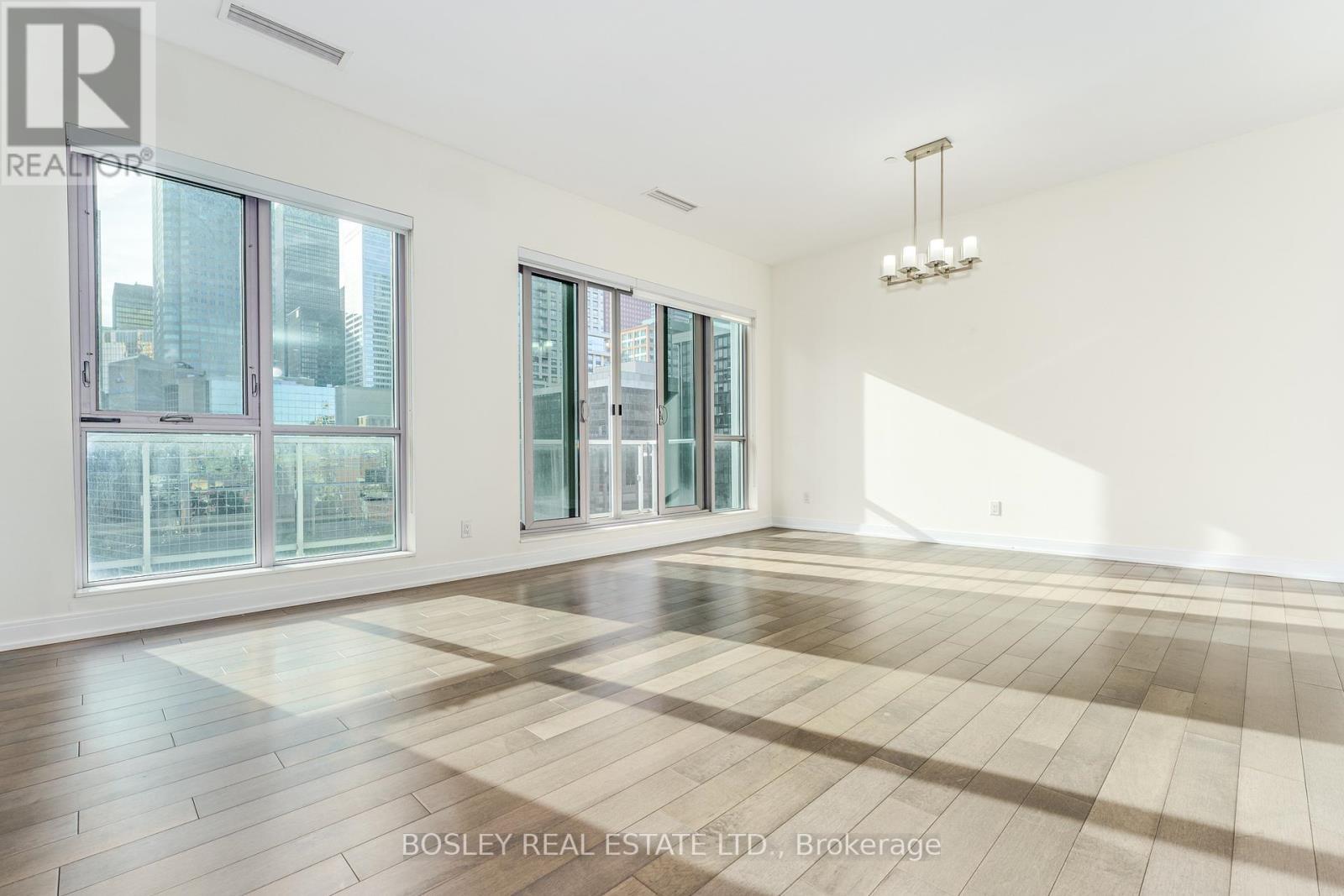 Ph1203 - 55 Front Street E, Toronto, ON - Indoor Photo Showing Other Room