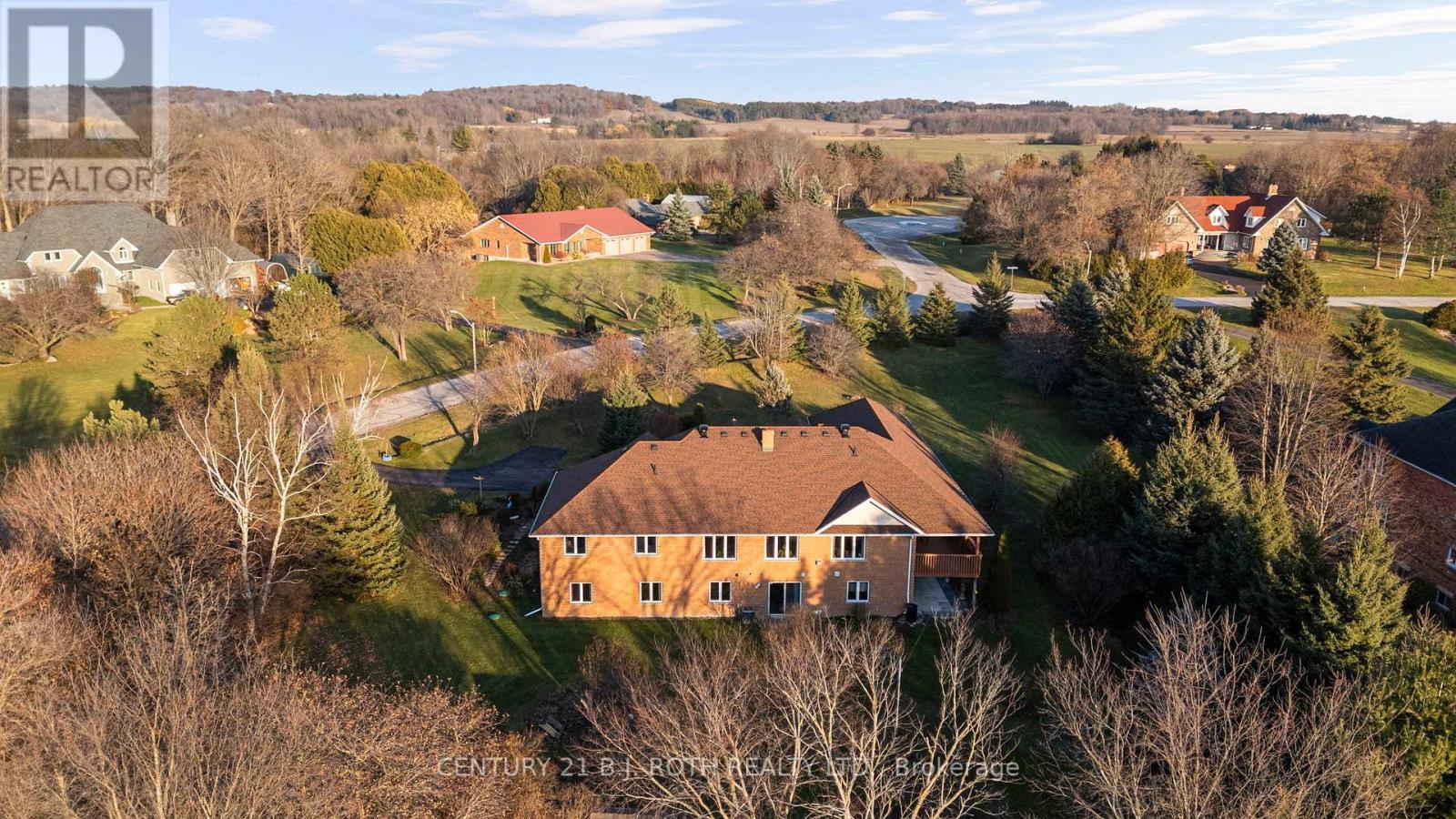 30 Tecumseth Heights Drive, New Tecumseth, ON - Outdoor With View