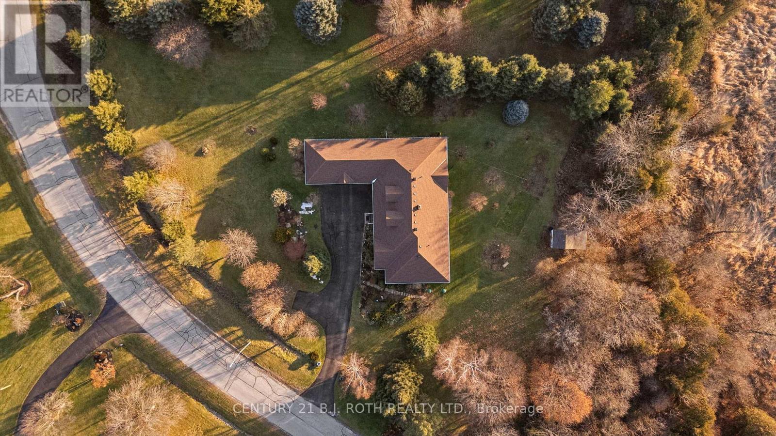 30 Tecumseth Heights Drive, New Tecumseth, ON - Outdoor With View